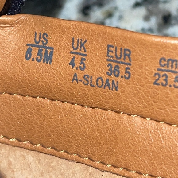 FRANCO SARTO Sloan Bootie Navy Blue Python Print Leather size 6.5 Ankle Bootie. - Picture 13 of 17